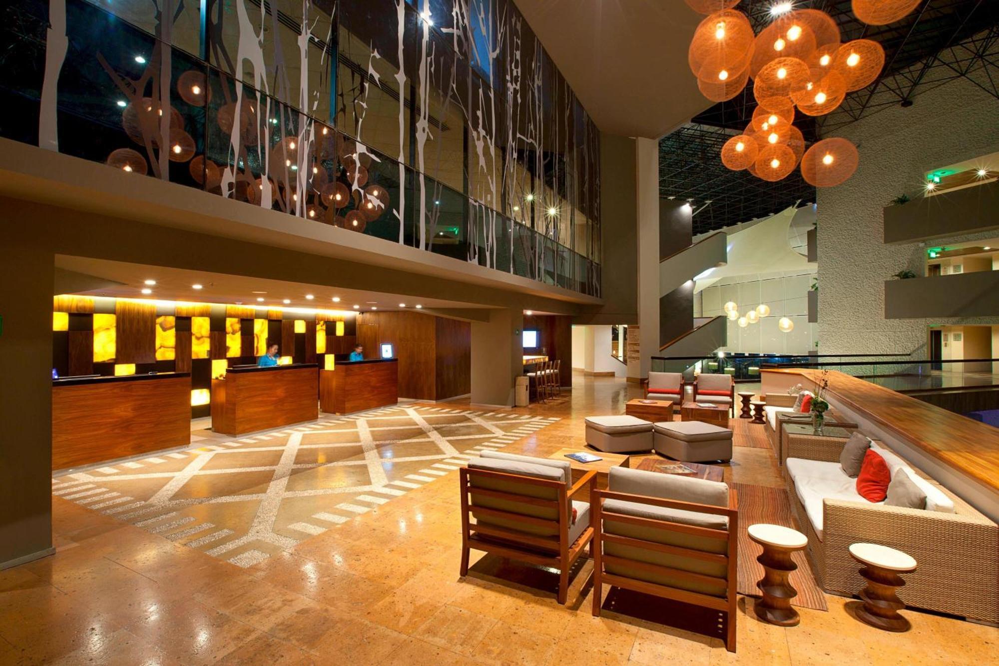 Marriott Tuxtla Gutierrez Hotel Exteriör bild Lobby