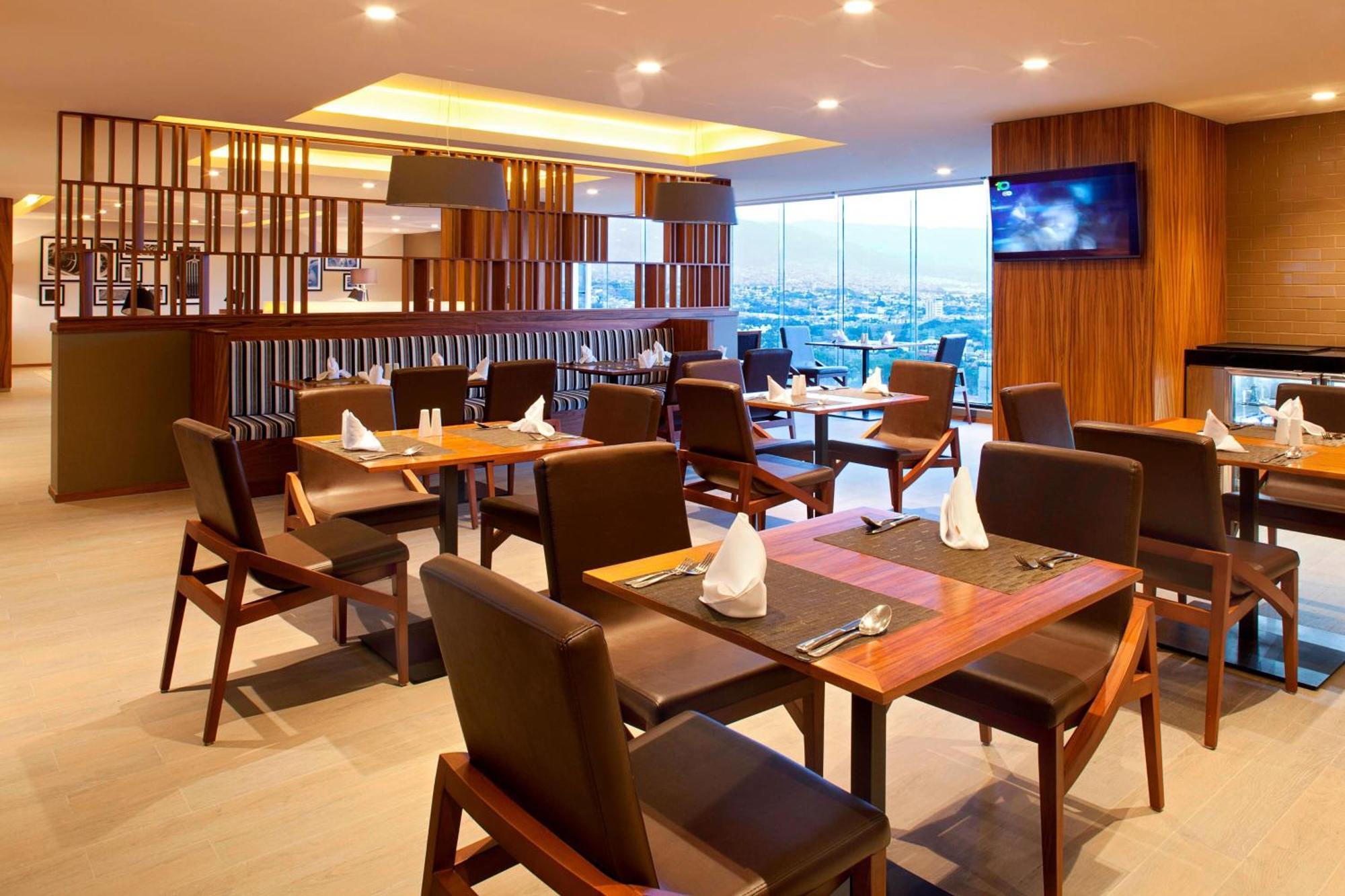 Marriott Tuxtla Gutierrez Hotel Exteriör bild